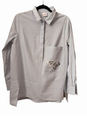 Great condition Striped Button-Pullover Shirt with Pocket Embroidery